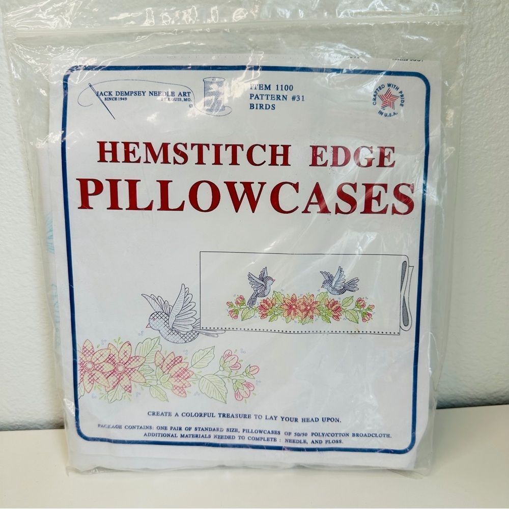 Jack Dempsey Needle Art Hemstitch Edge Pillow Case Kit NIP